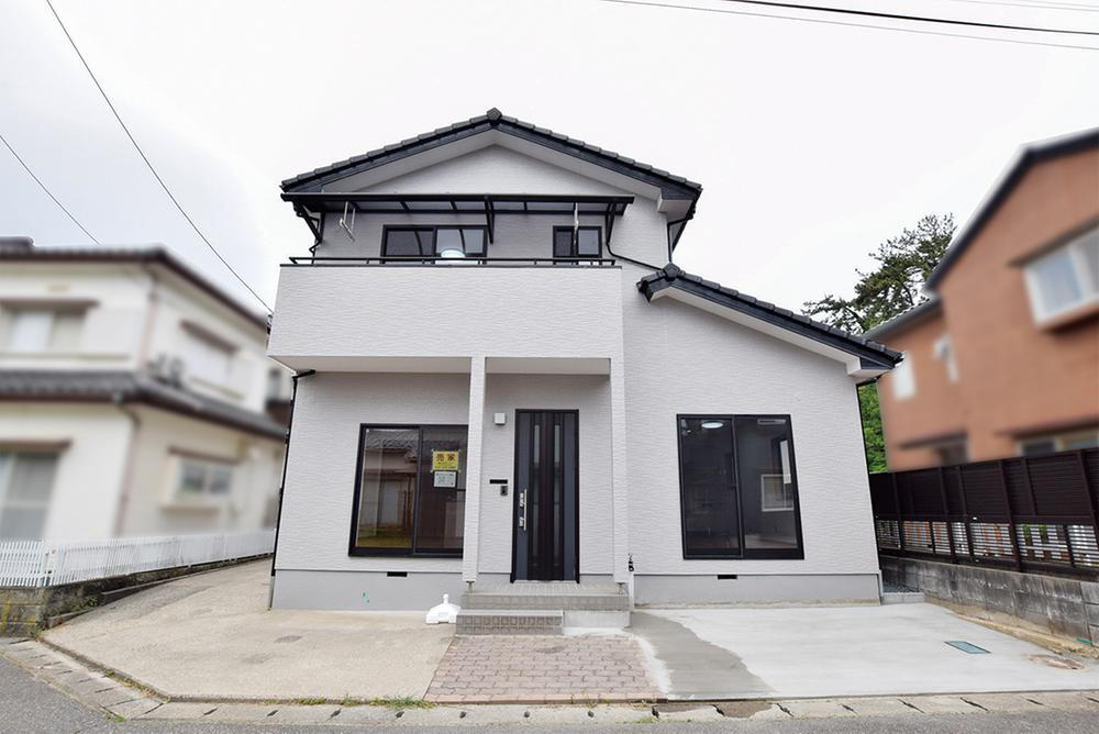 新潟県新潟市西区浦山３ 1748万円