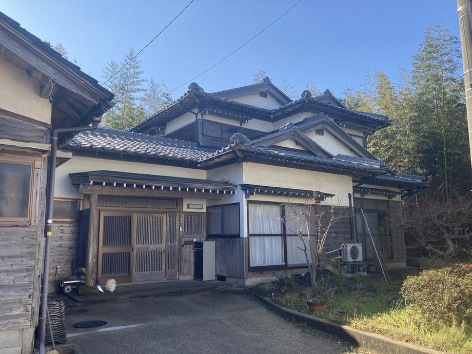石川県羽咋郡宝達志水町出浜 880万円