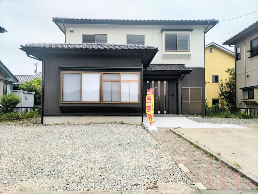 富山県高岡市福岡町荒屋敷 1598万円