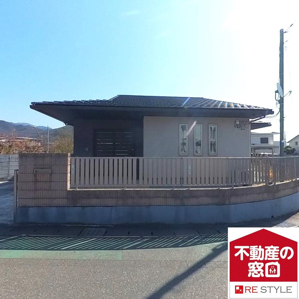 山梨県甲府市千塚３ 3280万円