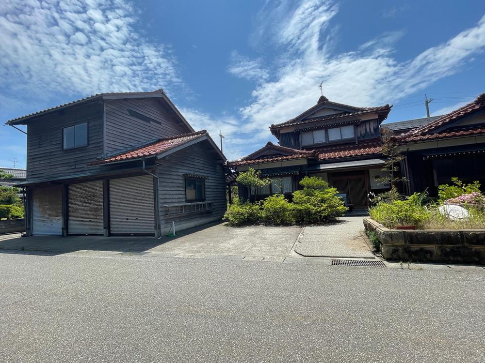 石川県小松市安宅新町 1000万円