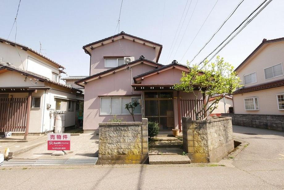 石川県金沢市粟崎町２ 790万円