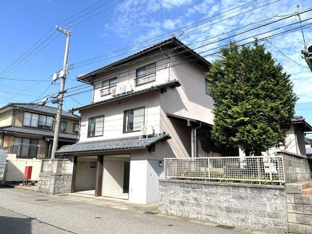 福井県あわら市花乃杜４ 930万円