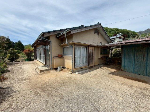 山梨県甲州市塩山上小田原 550万円