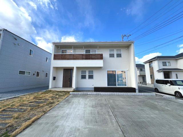 山梨県中央市布施 3280万円 3LDK