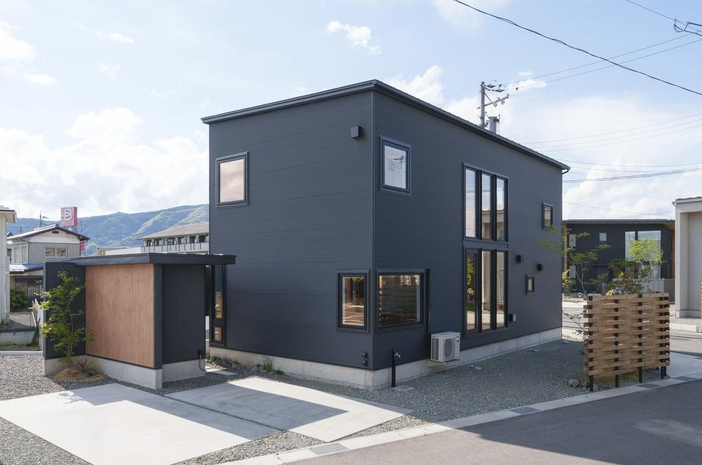 長野県千曲市大字打沢 3588万円 4LDK