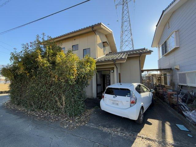 山梨県甲州市塩山小屋敷 590万円