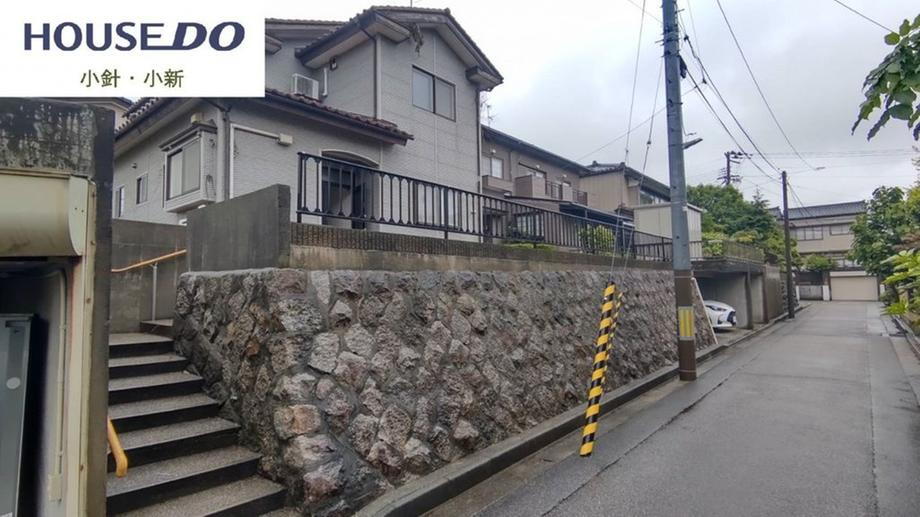 新潟県新潟市西区小針藤山 1200万円