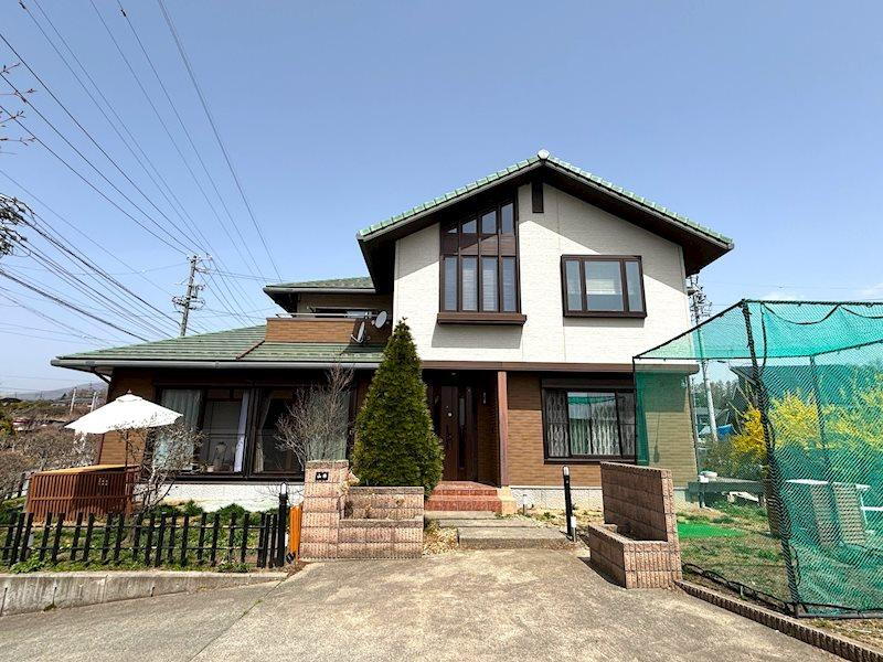 長野県北佐久郡軽井沢町大字長倉 9100万円