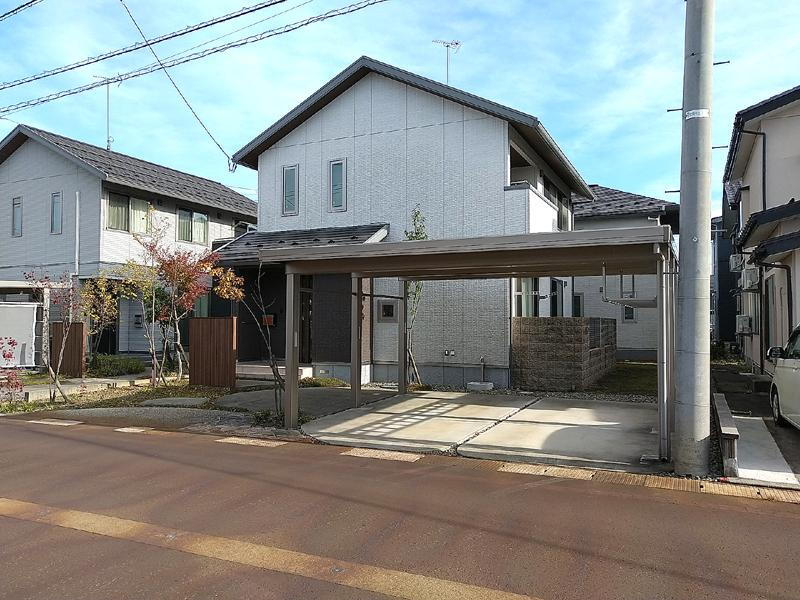 新潟県長岡市琴平２ 3400万円 3LDK