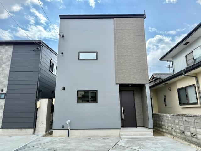 長野県長野市吉田２ 3180万円 3LDK