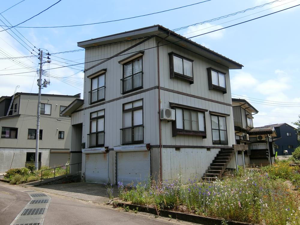 新潟県妙高市美守３ 中古住宅