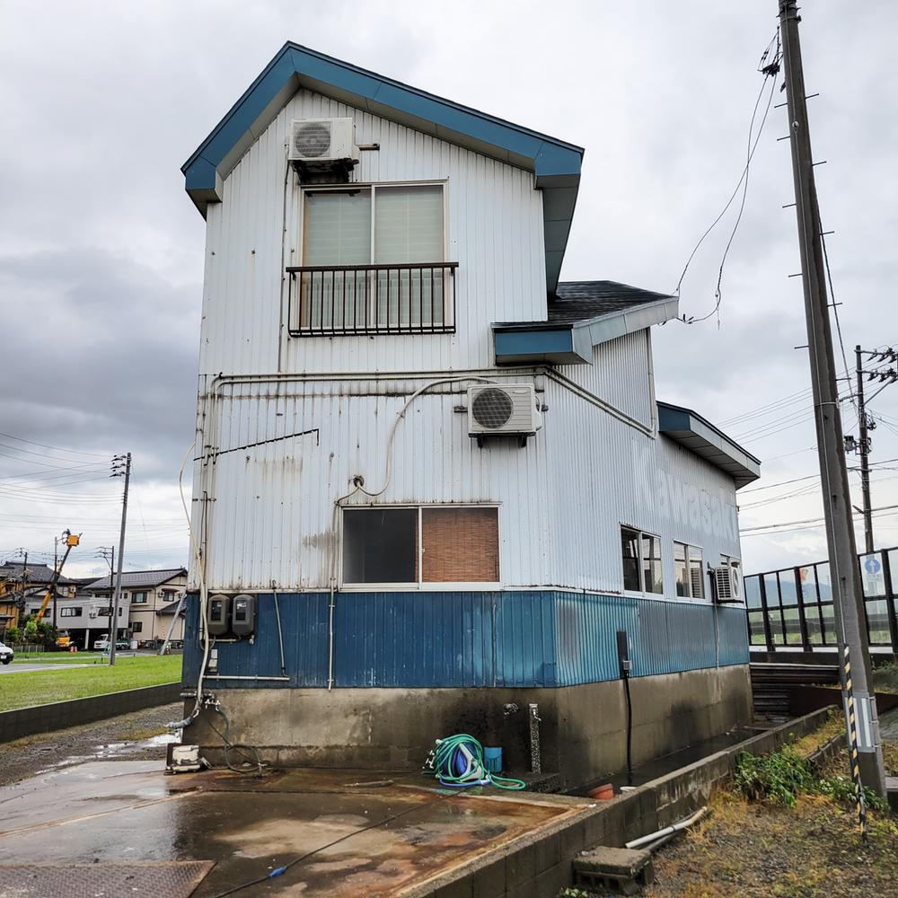 新潟県長岡市西津町 795万円