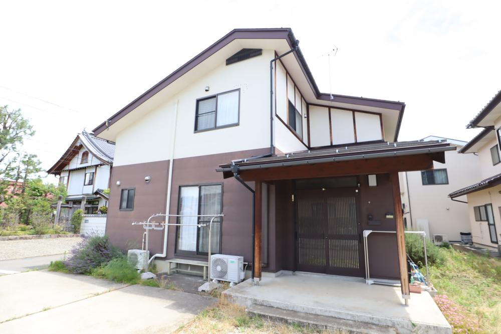 長野県長野市稲里町田牧 2700万円