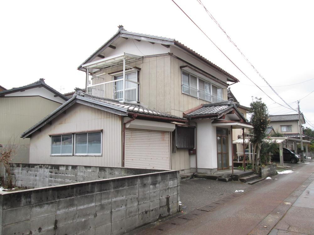 新潟県胎内市北本町 中古住宅