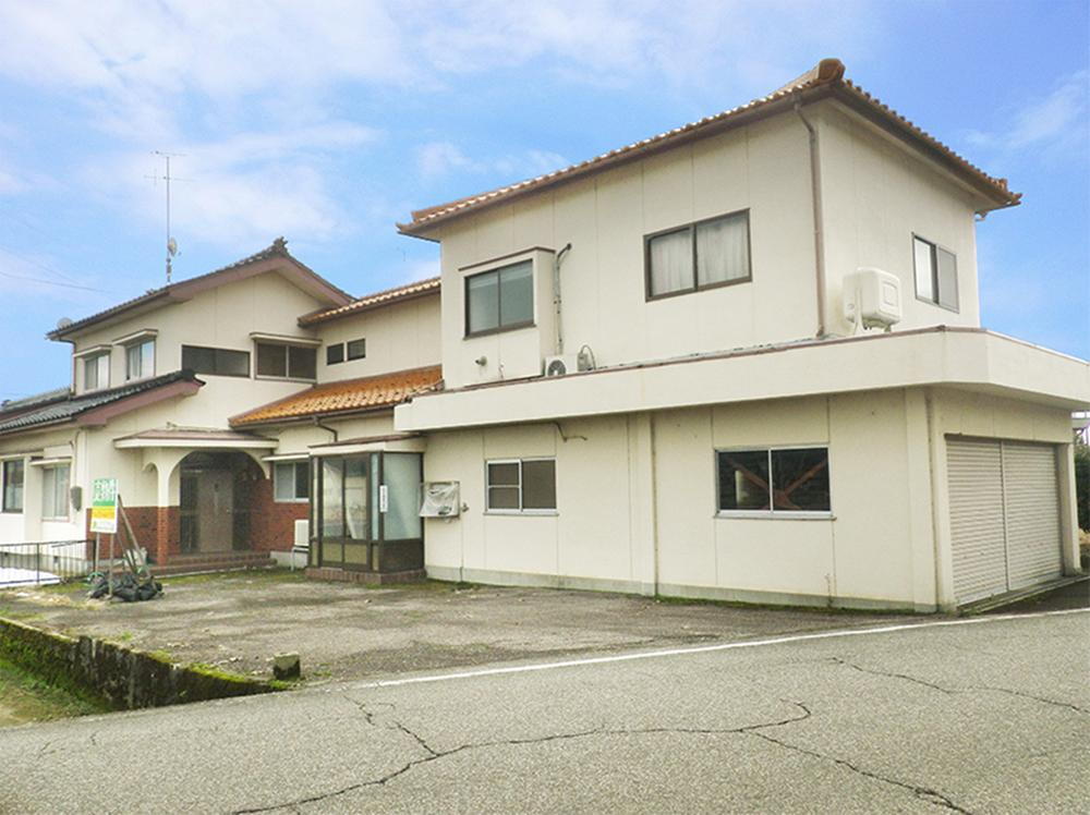 富山県魚津市木下新 500万円