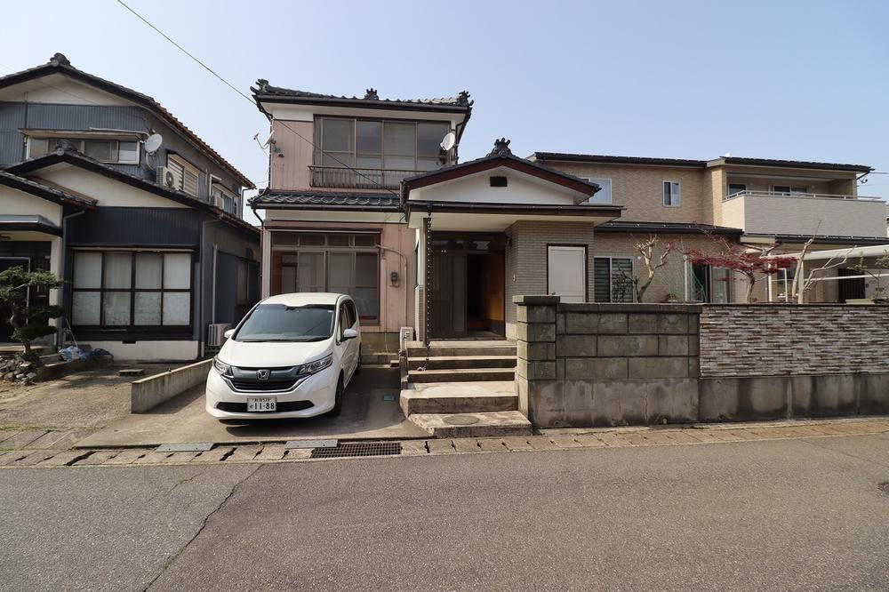 新潟県新潟市東区紫竹６ 880万円