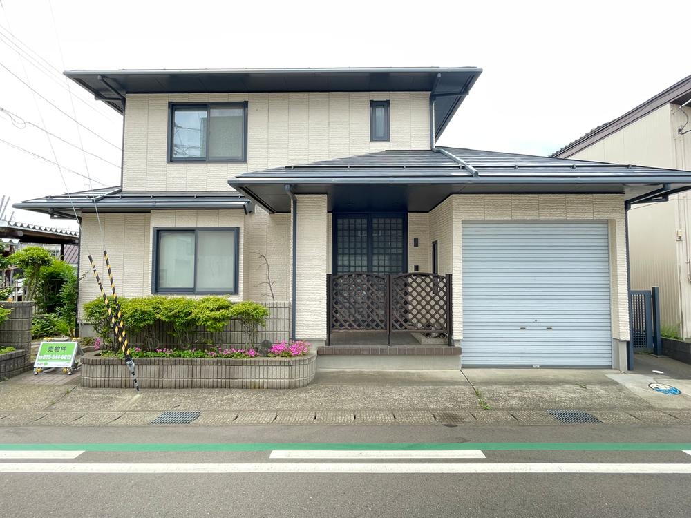 新潟県上越市鴨島１ 1780万円