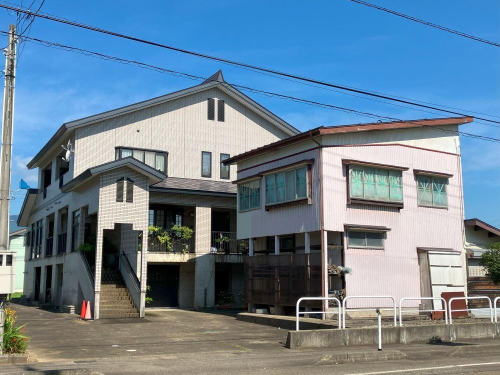 新潟県妙高市高柳１ 2500万円