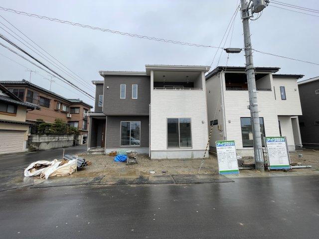 新潟県新潟市東区寺山２ 3040万円 4LDK