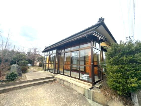 新潟県胎内市住吉町 中古住宅