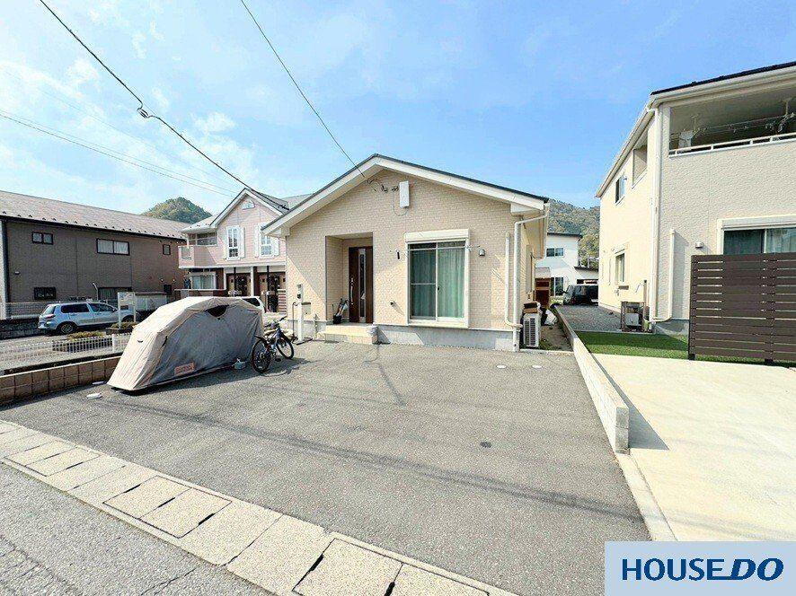 山梨県甲府市古府中町 2250万円