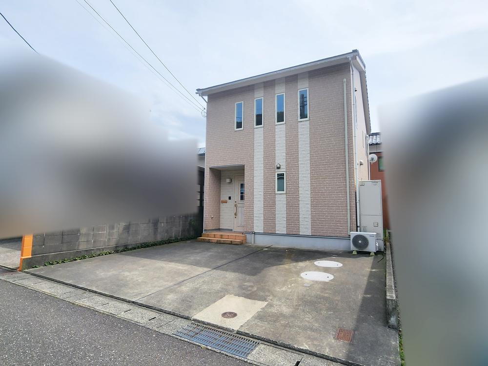福井県敦賀市岡山町２ 1690万円