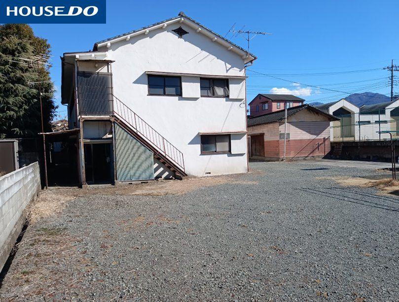 山梨県笛吹市石和町市部 2950万円