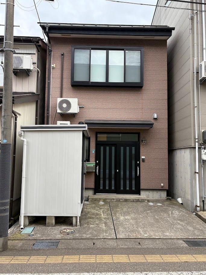 新潟県上越市寺町２ 1180万円