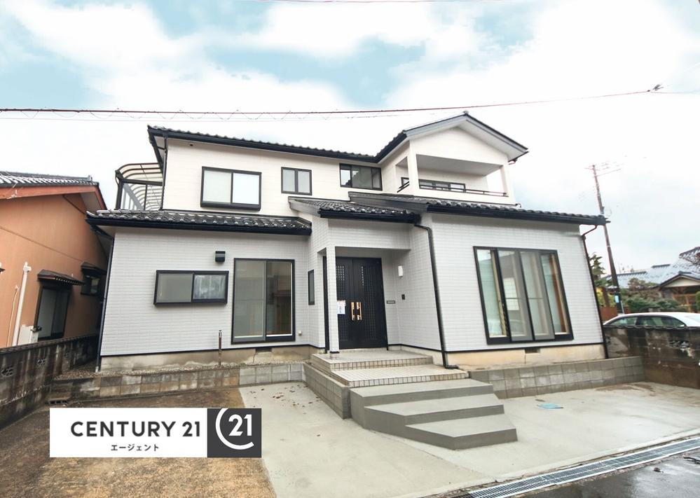 新潟県新潟市東区中山８ 2449万円