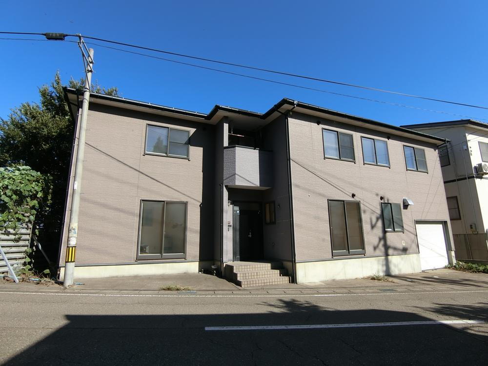 新潟県上越市五智６ 800万円