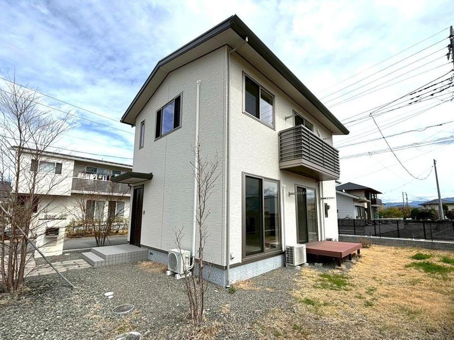 山梨県甲斐市大下条 3398万円