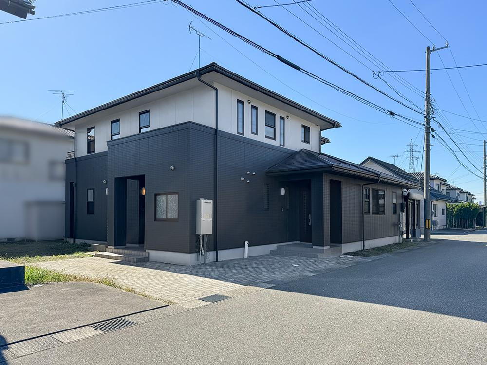 富山県滑川市上梅沢 2198万円