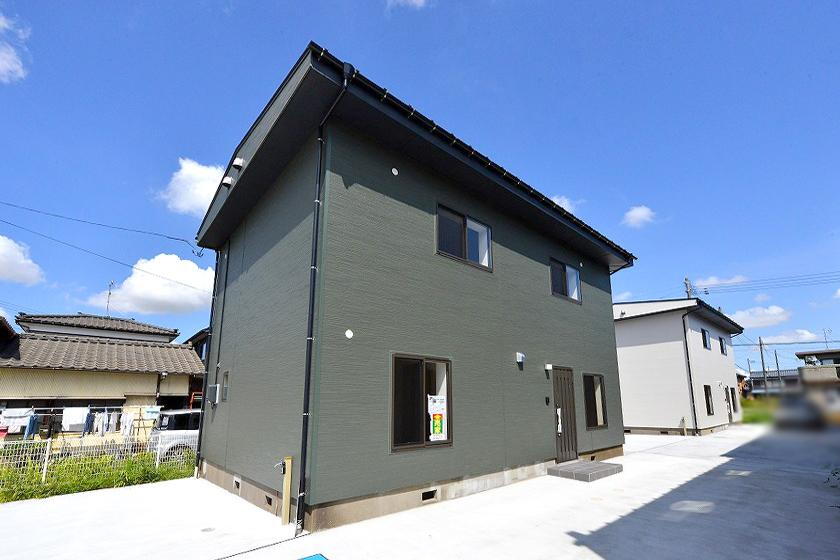 新潟県燕市水道町４ 1830万円