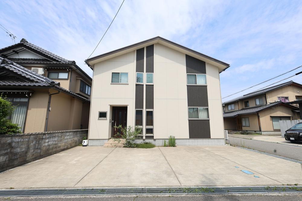 石川県河北郡内灘町字鶴ケ丘１ 3390万円