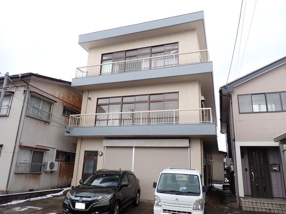 新潟県長岡市堀金３ 1850万円 6LDK