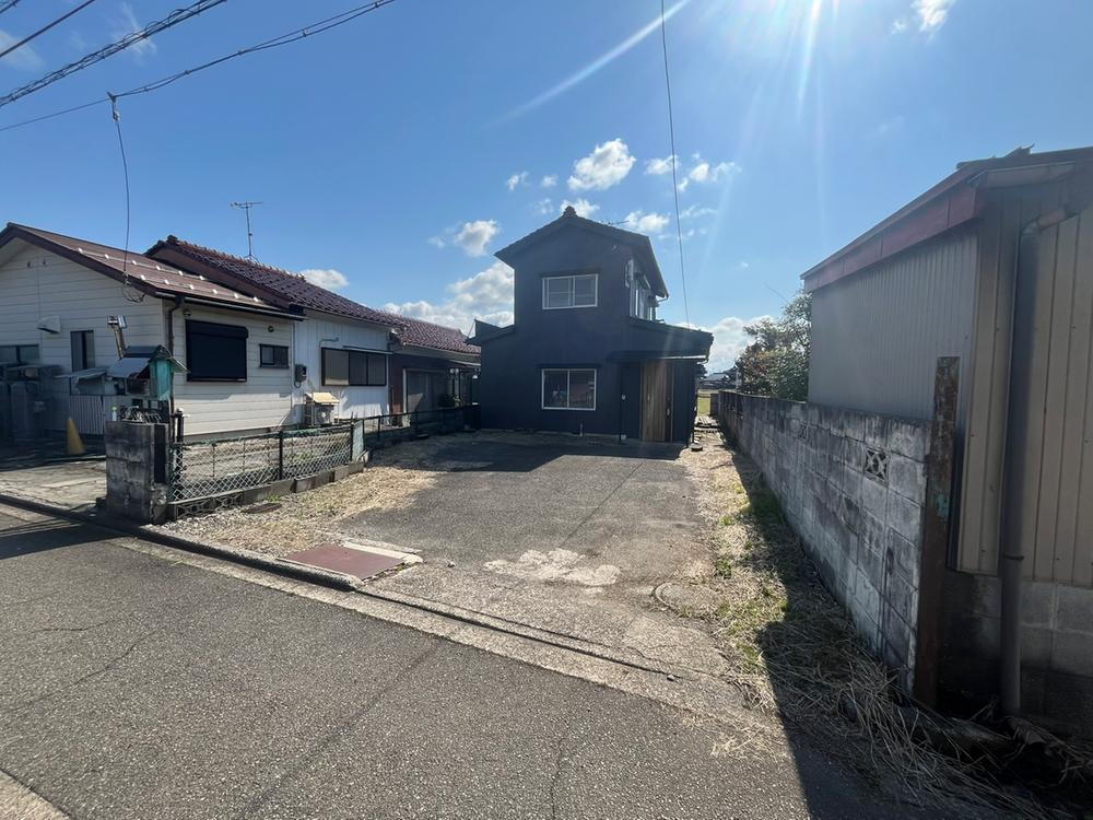富山県富山市高屋敷 980万円