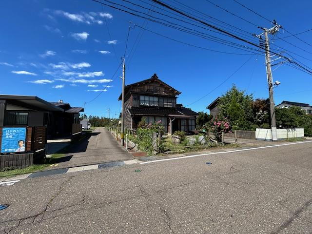 新潟県上越市大字夷浜 180万円