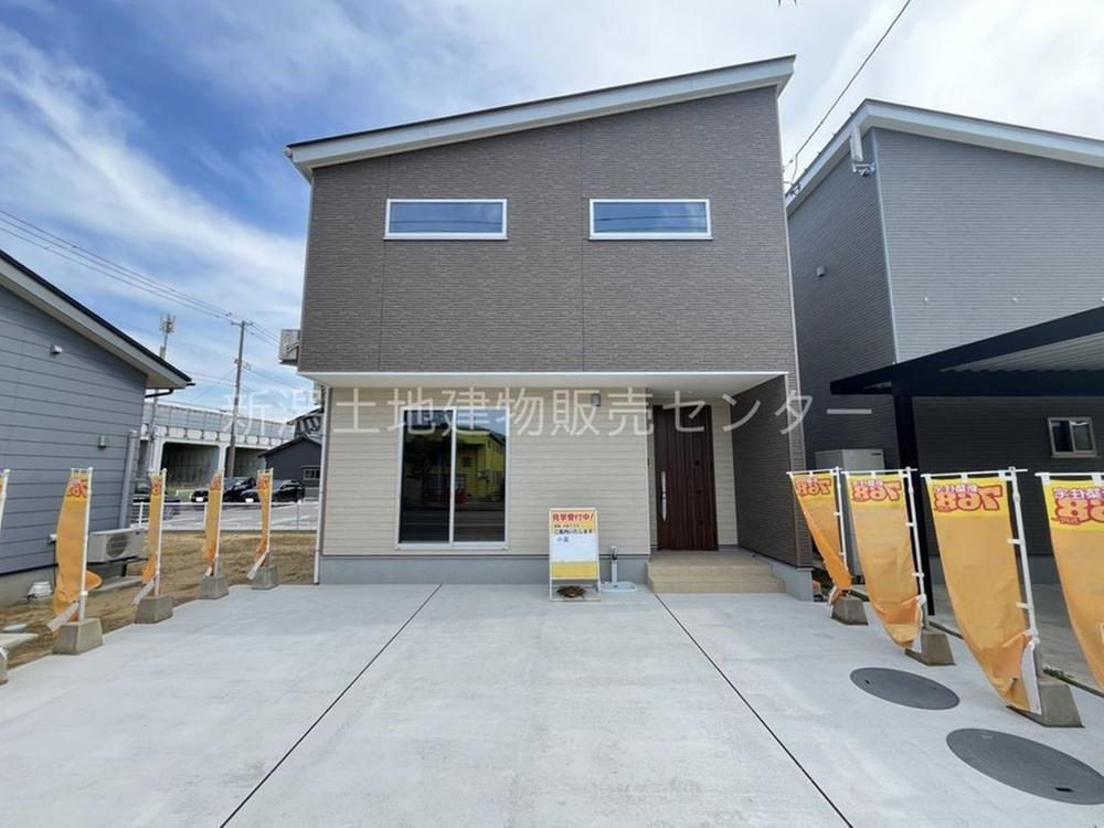 新潟県燕市小高 2430万円 3LDK