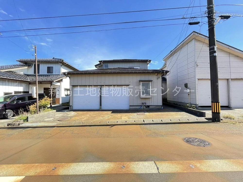 新潟県長岡市関原南１ 1150万円
