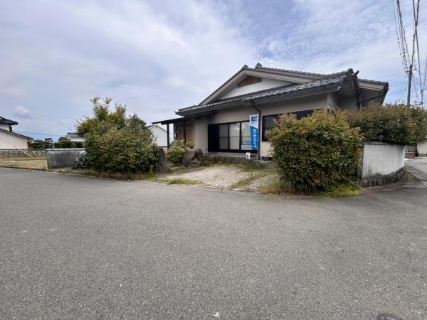 山梨県韮崎市大草町下條西割 1399万円