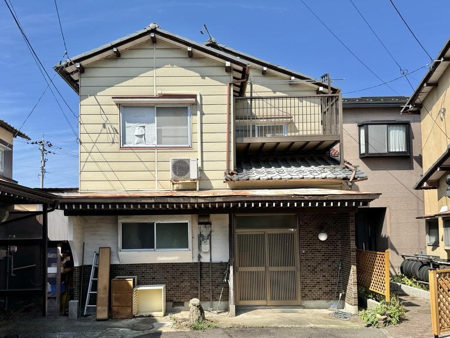 石川県金沢市桜町 730万円