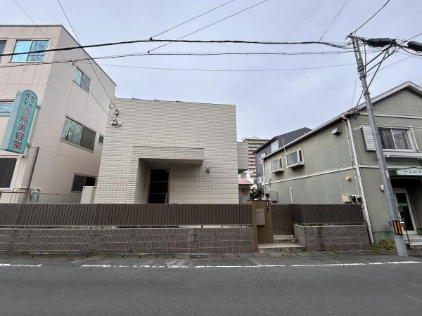 静岡県三島市西本町 3699万円
