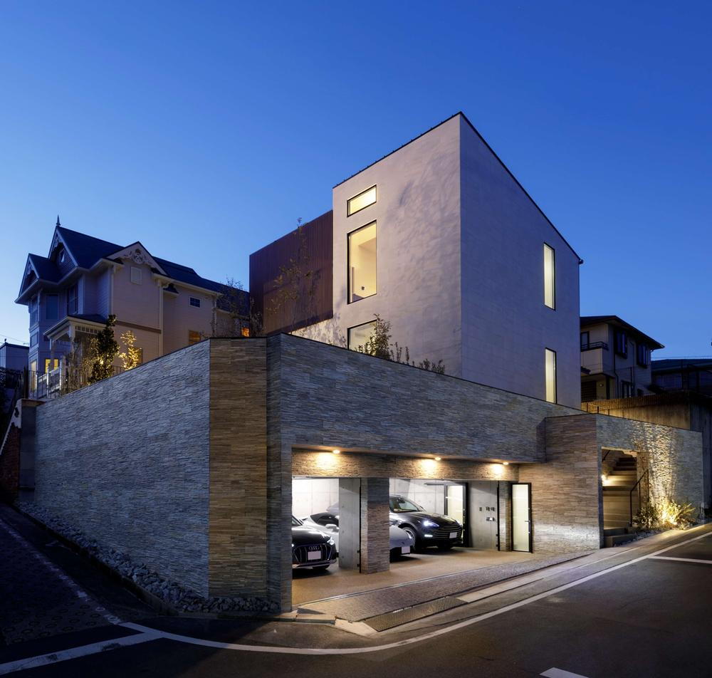 愛知県名古屋市瑞穂区岳見町５ 18800万円 4LDK