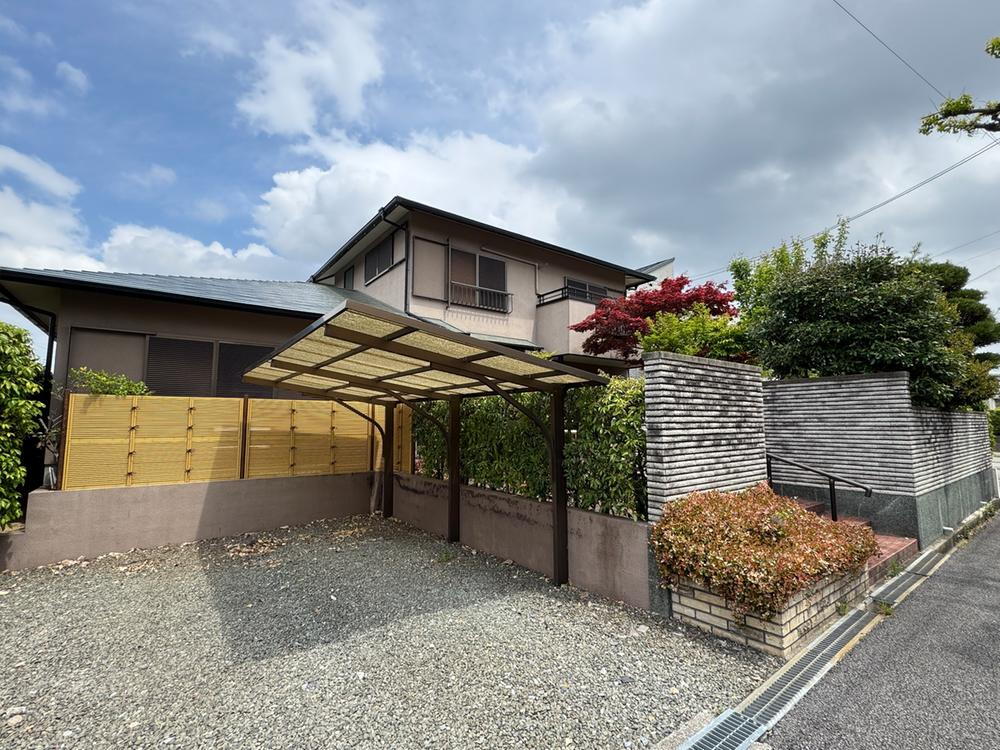 三重県四日市市三滝台１ 1890万円