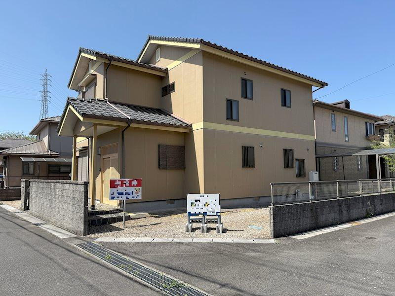 三重県鈴鹿市末広南１ 2080万円