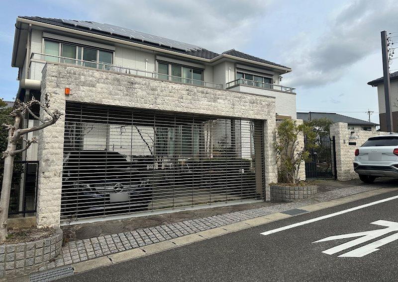 愛知県名古屋市名東区平和が丘５ 12900万円