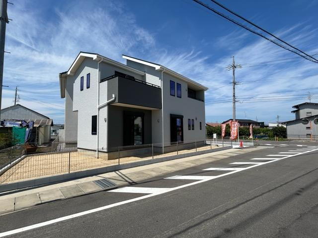 岐阜県瑞穂市中宮 2490万円 4LDK