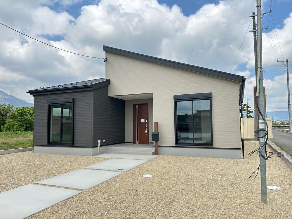 三重県いなべ市北勢町垣内 2380万円 4LDK