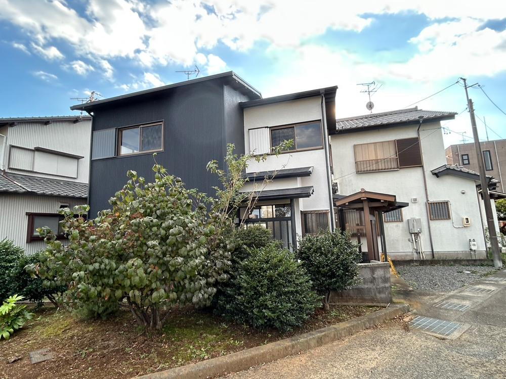 静岡県静岡市葵区古庄５ 1440万円